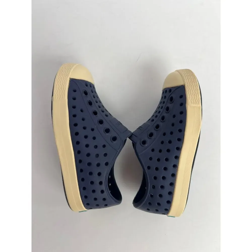 Native Jefferson Navy Blue Waterproof Slip On Kids Shoes Size C5
